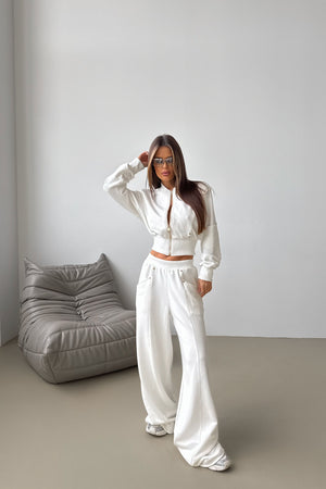 Sports suit Bestie Three-piece White