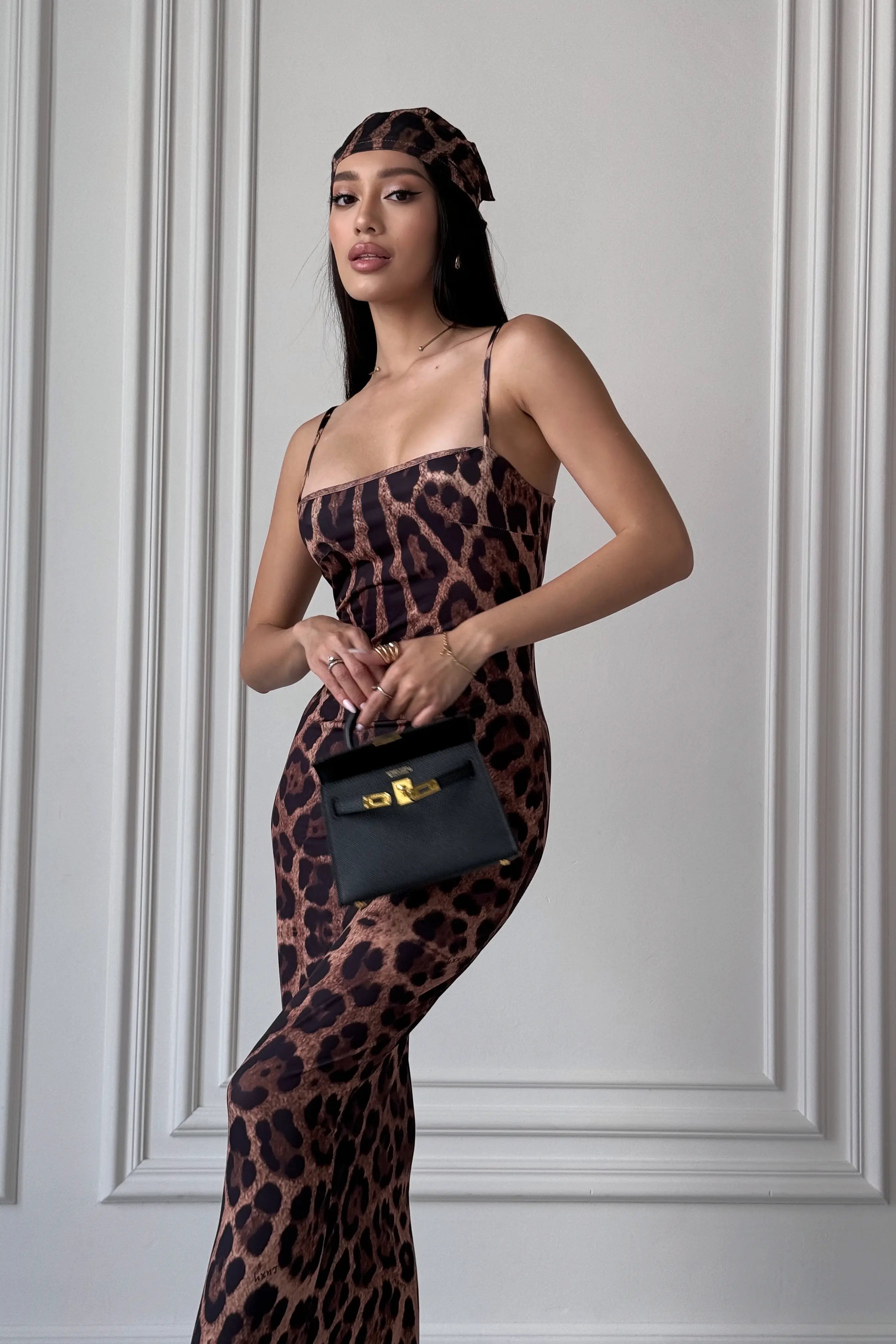 Luxi Leo Bandana Midi Dress – Crepe
