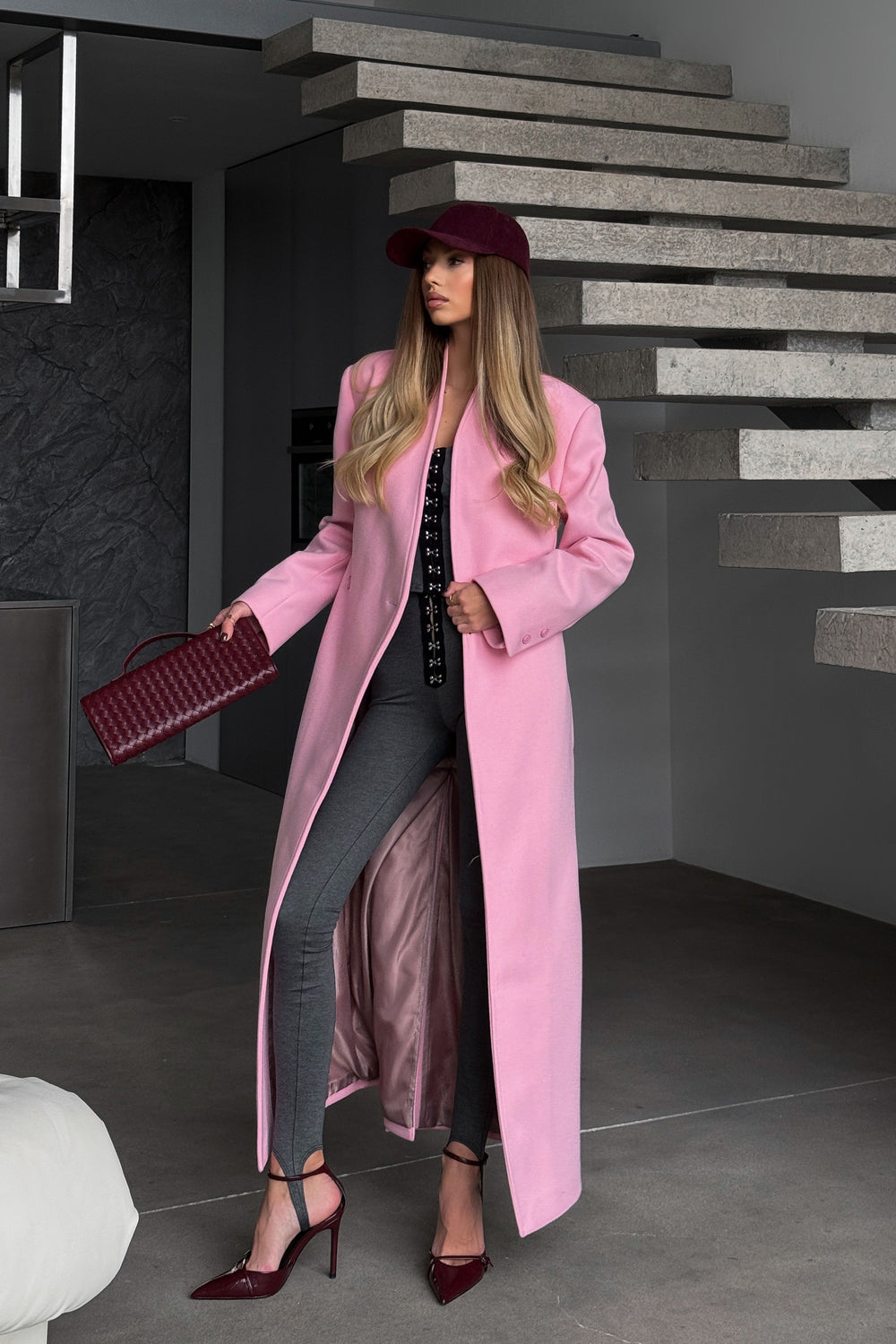 Пальто Мадонна Рожеве